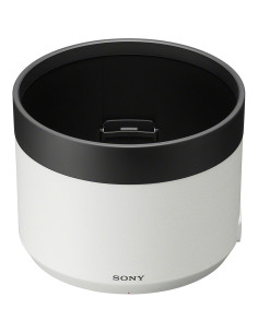Pare-soleil pour objectif Sony FE 400-800mm, vue détaillée montrant l'intérieur et la texture Pare-soleil pour objectif Sony FE 400-800mm, vue détaillée montrant l'intérieur et la texture
