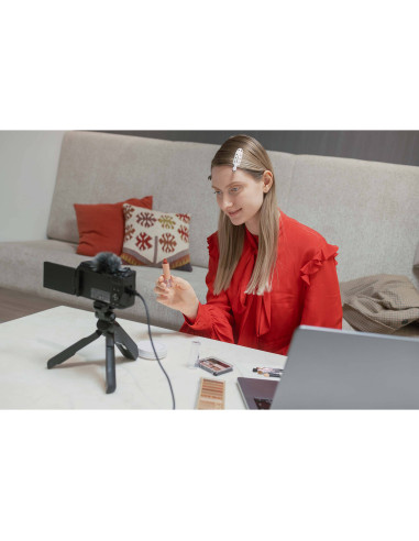 Canon PowerShot V1 – Compact 4K Camera for Vlogging and Content Creation|MCZ DIRECT