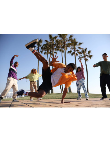 Canon EOS R10 Body - APS-C Mirrorless Camera