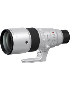 Fujifilm XF 500mm f/5.6 R LM OIS WR lens with front element and focus ring visible Fujifilm XF 500mm f/5.6 R LM OIS WR lens with front element and focus ring visible