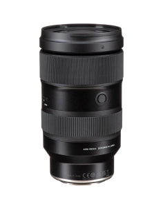 Tamron 35-150mm f/2-2.8 Di III VXD Lens for Nikon Z side view, showcasing zoom control and robust design Tamron 35-150mm f/2-2.8 Di III VXD Lens for Nikon Z side view, showcasing zoom control and robust design