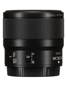 Nikon Z8 + 50mm f/2.8 Macro | Kit macro compact