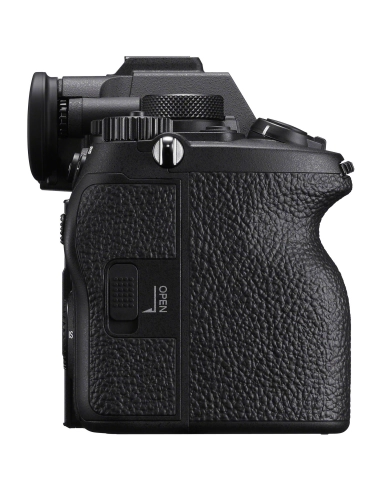 Sony A7R V + FE 50mm f/1.2 GM + 3 SanDisk 64GB Extreme PRO UHS-II SDXC 300 MB/s Sony MIRRORLESS CAMERAS €4,264.00 MCZ DIRECT