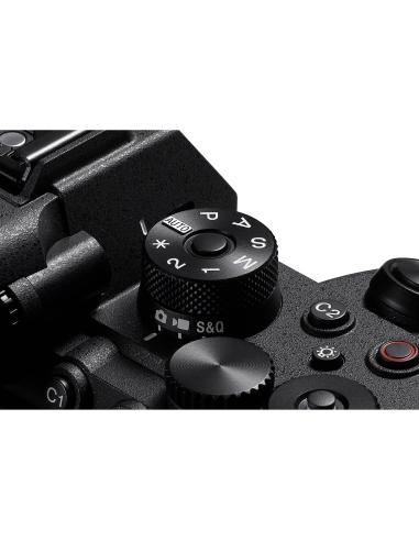 Vista superior del dial de modos y botones del Sony a7R VI, cámara sin espejo de formato completo