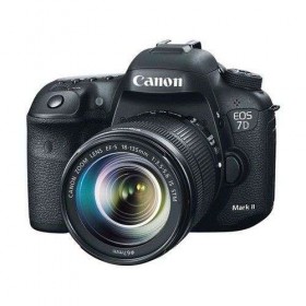 Appareil photo Reflex Canon 7D Mark II + 18-135mm IS STM-1