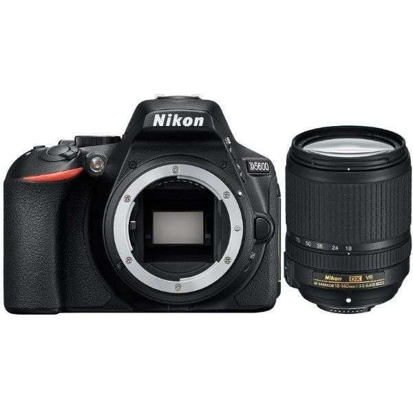 Nikon D5600 + 18-140 VR-1