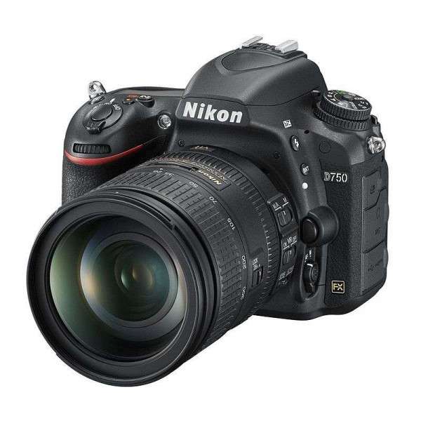 Appareil photo Reflex Nikon D750 + AF-S 28-300 mm F3,5-5,6 G ED VR-3