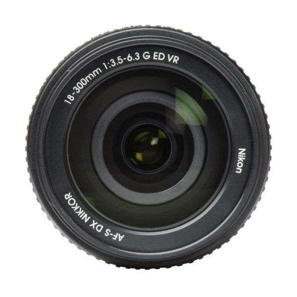 Objectif Nikon AF-S 18-300mm F3.5-6.3 G IF-ED DX VR-1