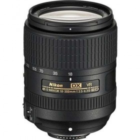 Nikon AF-S 18-300mm F3.5-6.3 G IF-ED DX VR-4