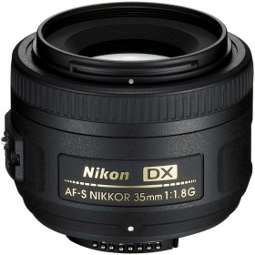 Nikon Nikkor AF-S 35mm f/1.8 G DX-7