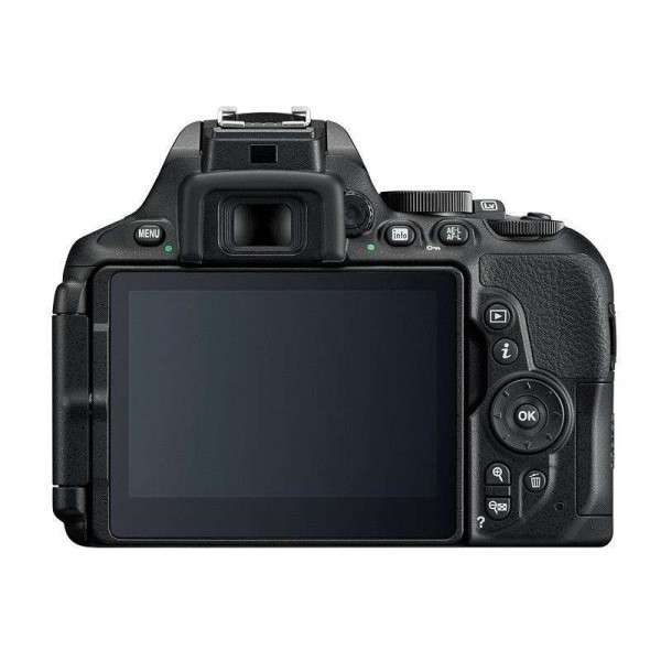 Appareil photo Reflex Nikon D5600 + AF-S DX 18-105 mm F3.5-5.6G ED VR + AF-S DX 55-200 mm F4-5.6 ED VR II + Sac + SD 4Go-4