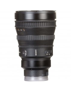 Objectif Sony SEL FE PZ 28-135 mm F4 G OSS sur fond blanc, monture E, avec mise au point automatique Objectif Sony SEL FE PZ 28-135 mm F4 G OSS sur fond blanc, monture E, avec mise au point automatique