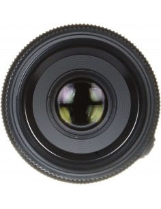 Objectif Fujifilm GF 63mm F2.8 R WR, vue avant avec lentilles, design compact et robuste
