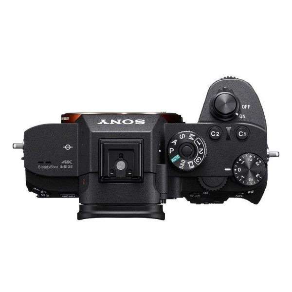 Appareil photo hybride Sony A7R III + SEL FE 24-240 mm F3.5-6.3 OSS-2