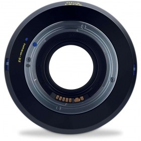 Zeiss Otus ZE 28mm f/1.4 Canon-1