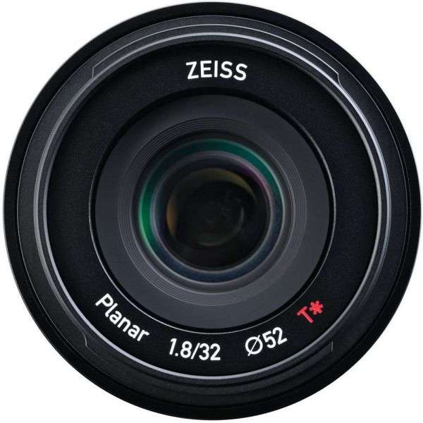 Zeiss Touit 32mm f/1.8 Sony E-3