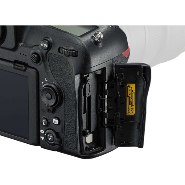 Nikon D850 Nu + Sigma 12-24mm F4 DG HSM Art - Appareil photo Reflex-2