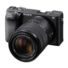 Sony Alpha 6400 Body Black + SEL 18-135mm f/3,5-5,6 OSS-4