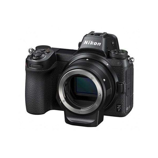 Appareil photo hybride Nikon Z7 + Sigma 105mm F1.4 DG HSM Art + Nikon FTZ-3