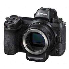 Appareil photo hybride Nikon Z7 + Sigma APO MACRO 180mm F2.8 EX DG OS HSM + Nikon FTZ-3