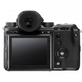 Fujifilm GFX 50S boîtier nu - Vue arriere Fujifilm GFX 50S boîtier nu - Vue arriere