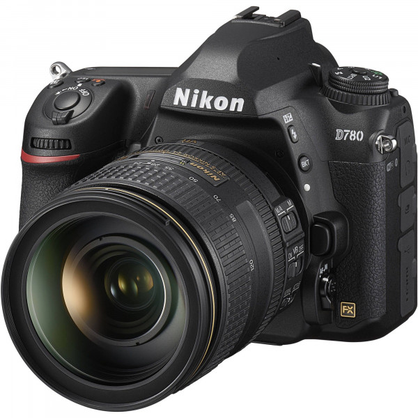 Nikon D780 + AF-S NIKKOR 24-120mm f/4G ED VR-1
