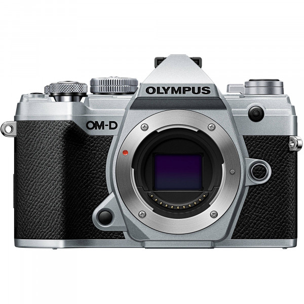 Olympus OM-D E-M5 Mark III Silver Body + Bag-4
