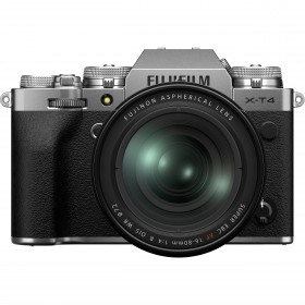Fujifilm X-T4 Silver + XF 16-80mm f/4 R OIS WR
