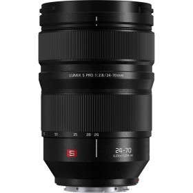 Panasonic Lumix S Pro 24-70mm F2.8 - Vue principale Panasonic Lumix S Pro 24-70mm F2.8 - Vue principale