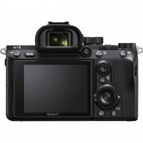 Sony Alpha 7 III Body + NP-FZ100 - Rear view Sony Alpha 7 III Body + NP-FZ100 - Rear view