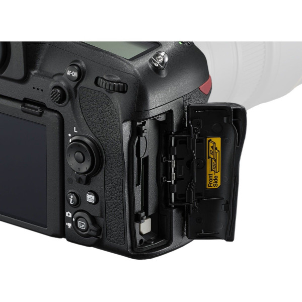 Cámara Nikon D850 + 24-70mm f/2.8E ED VR + Bolsa-2