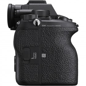 Sony A1 Boîtier Nu - Vue arriere Sony A1 Boîtier Nu - Vue arriere
