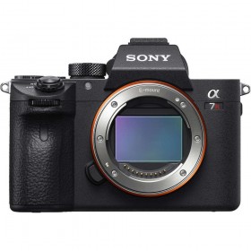 Sony A7R III boîtier nu - Appareil Photo Hybride-1