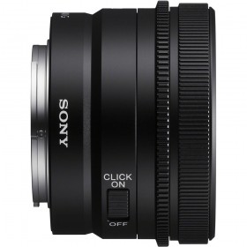 Sony FE 40mm F2.5 G lens with control switch, showing smooth focus ring and RF mount