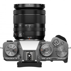 Fujifilm X-T5 camera with 18-55mm f/2.8-4 lens from top view Fujifilm X-T5 camera with 18-55mm f/2.8-4 lens from top view