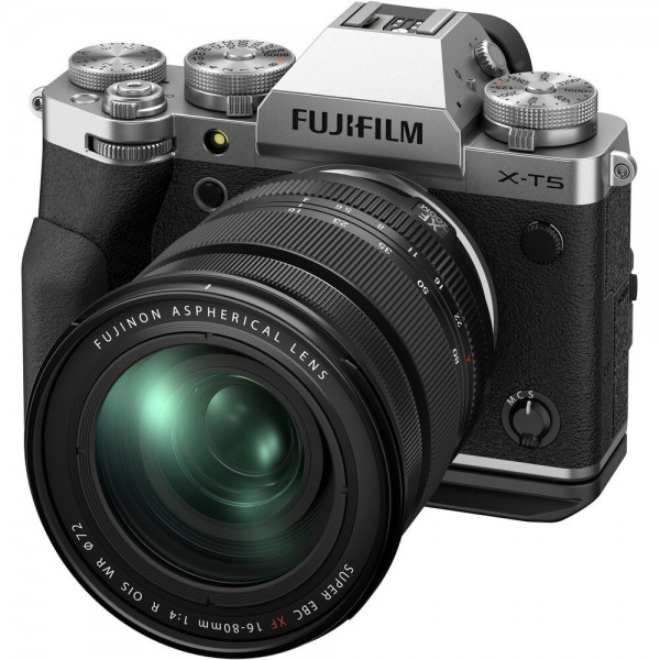 Fujifilm X-T5 + 16-80mm f/4 R OIS WR (Silver) - Appareil Photo APS-C Fujifilm Fujifilm X-T5 1 896,00 € MCZ DIRECT