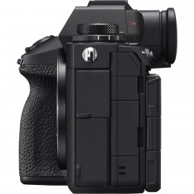 Sony A9 III vue de côté avec le grip et les commandes visibles, appareil plein format hybride