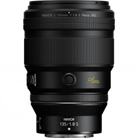 Nikon Z 135mm f/1.8 S Plena lens from the front showing detailed design and controls Nikon Z 135mm f/1.8 S Plena lens from the front showing detailed design and controls