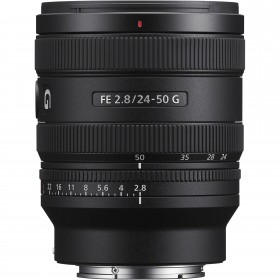 Objetivo Sony FE 24-50mm f/2.8 G con detalles de lentes y anillo de zoom Objetivo Sony FE 24-50mm f/2.8 G con detalles de lentes y anillo de zoom