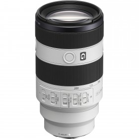Objetivo Sony FE 70-200mm f/4 Macro G OSS II con montura E, controles visibles Objetivo Sony FE 70-200mm f/4 Macro G OSS II con montura E, controles visibles