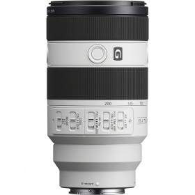 Sony FE 70-200mm f/4 Macro G OSS II con montura E, controles visibles y diseño elegante Sony FE 70-200mm f/4 Macro G OSS II con montura E, controles visibles y diseño elegante