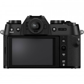 Fujifilm X-T50 noir vue arrière, écran LCD, commandes et monture d'objectif Fujifilm X-T50 noir vue arrière, écran LCD, commandes et monture d'objectif