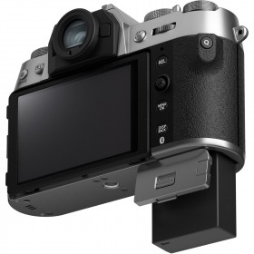 Fujifilm X-T50 Silver + 15-45mm f/3.5-5.6 OIS PZ-3 Fujifilm X-T50 Silver + 15-45mm f/3.5-5.6 OIS PZ-3