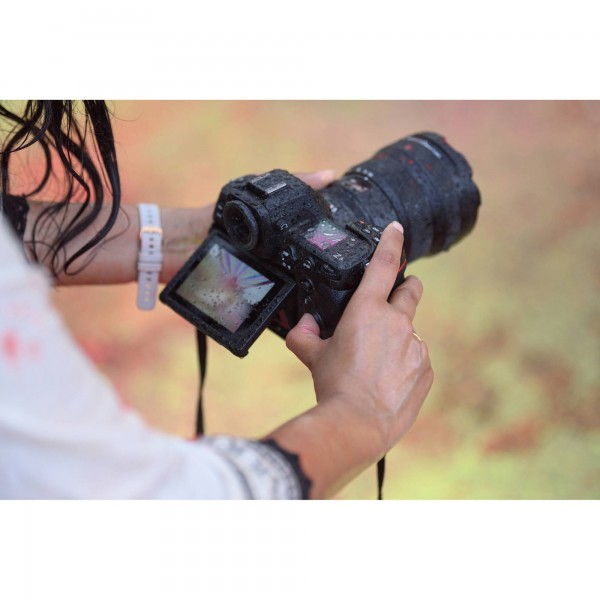 Nikon Z8 + Z MC 105mm f/2.8 VR S Macro + 1 SanDisk 256GB Extreme PRO CFexpress Type B - Appareil Photo Hybride Plein Format|MCZ DIRECT